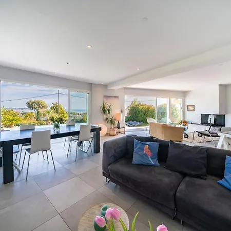 فيلة Amazing Modern House